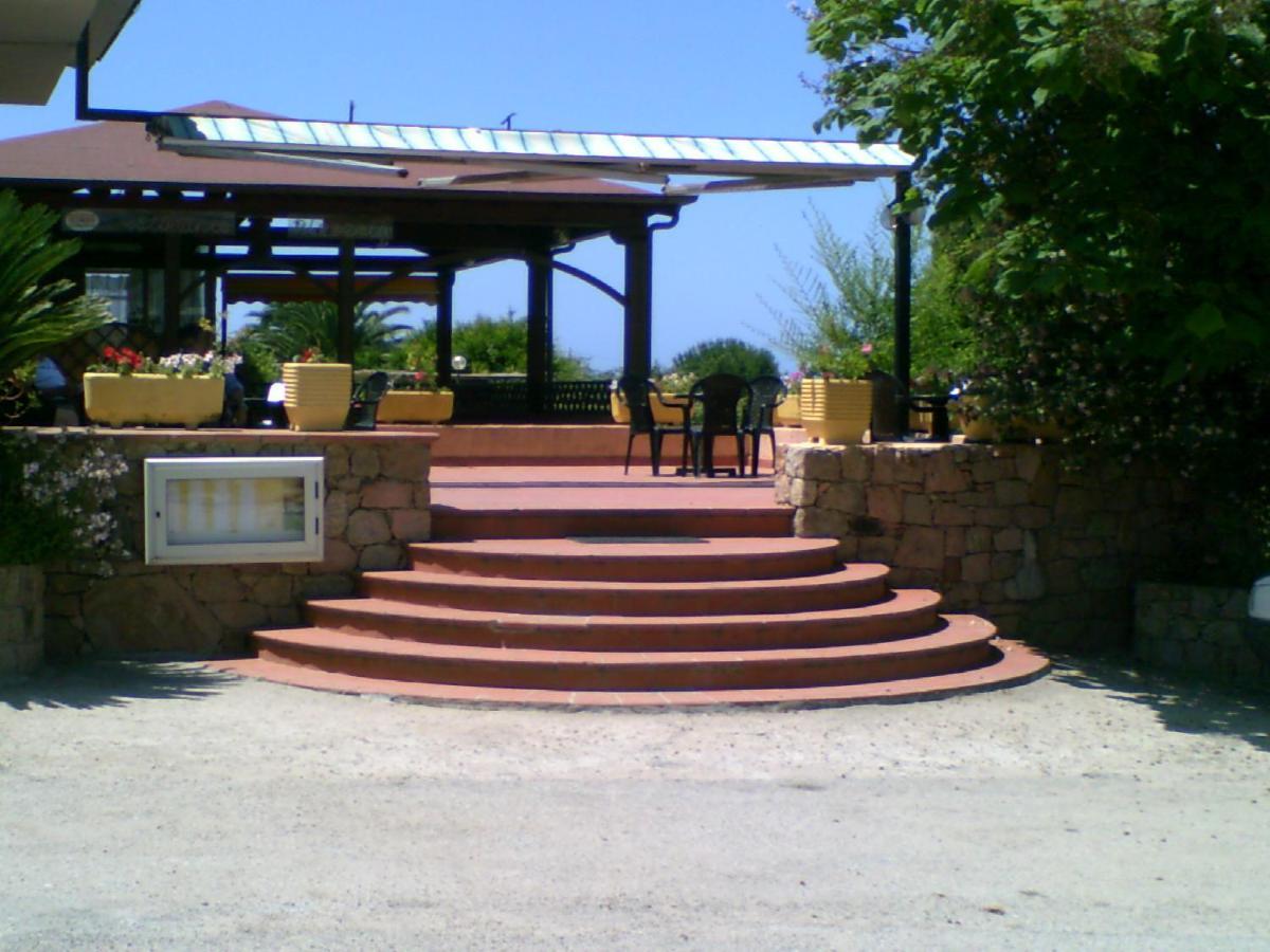 Hotel La Vela Valledoria  Dış mekan fotoğraf