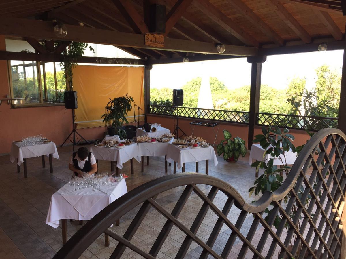 Hotel La Vela Valledoria  Dış mekan fotoğraf